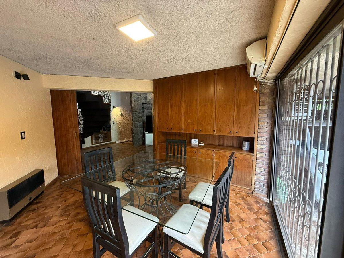 Foto de CASA EN VENTA- SEXTA SECCIÓN, CIUDAD DE MENDOZA, imagen 3