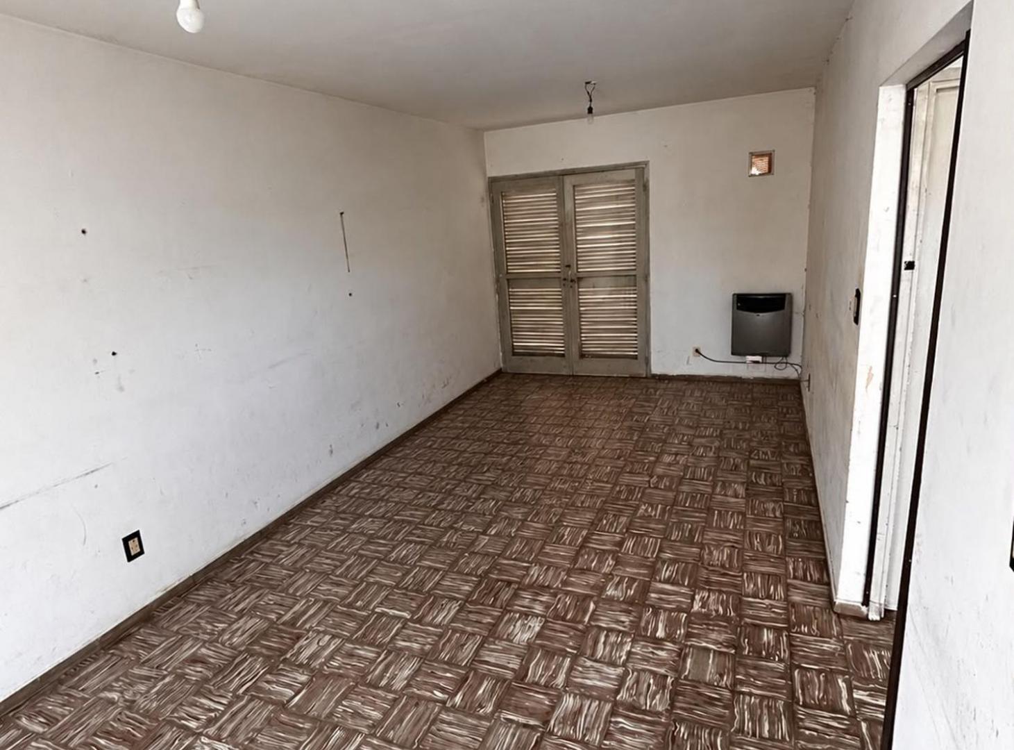 Foto de DUPLEX 3 DORMITORIOS EN GODOY CRUZ, imagen 4