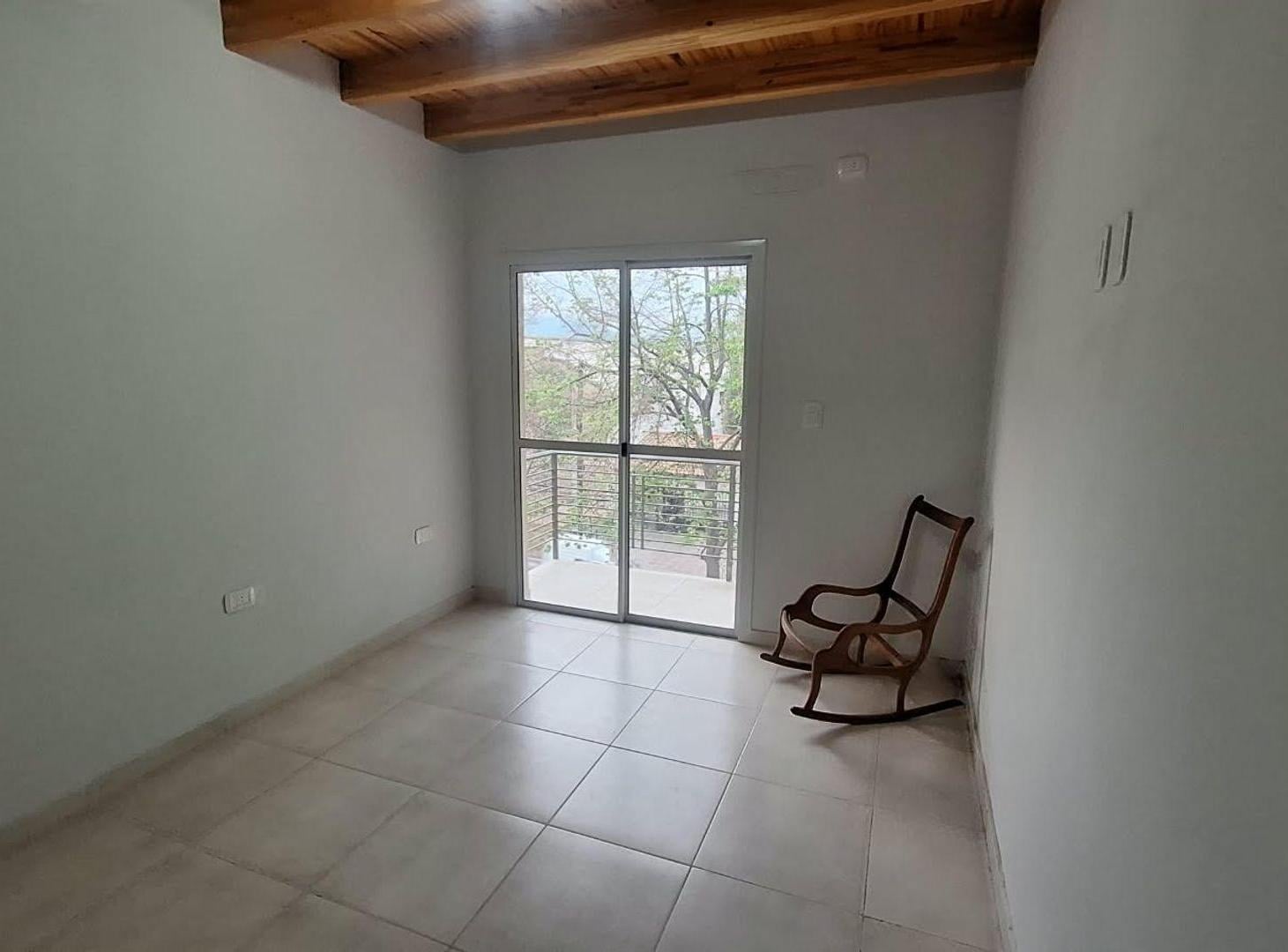 Foto de Alquiler departamento 2 dorm c/cochera Godoy Cruz, imagen 4