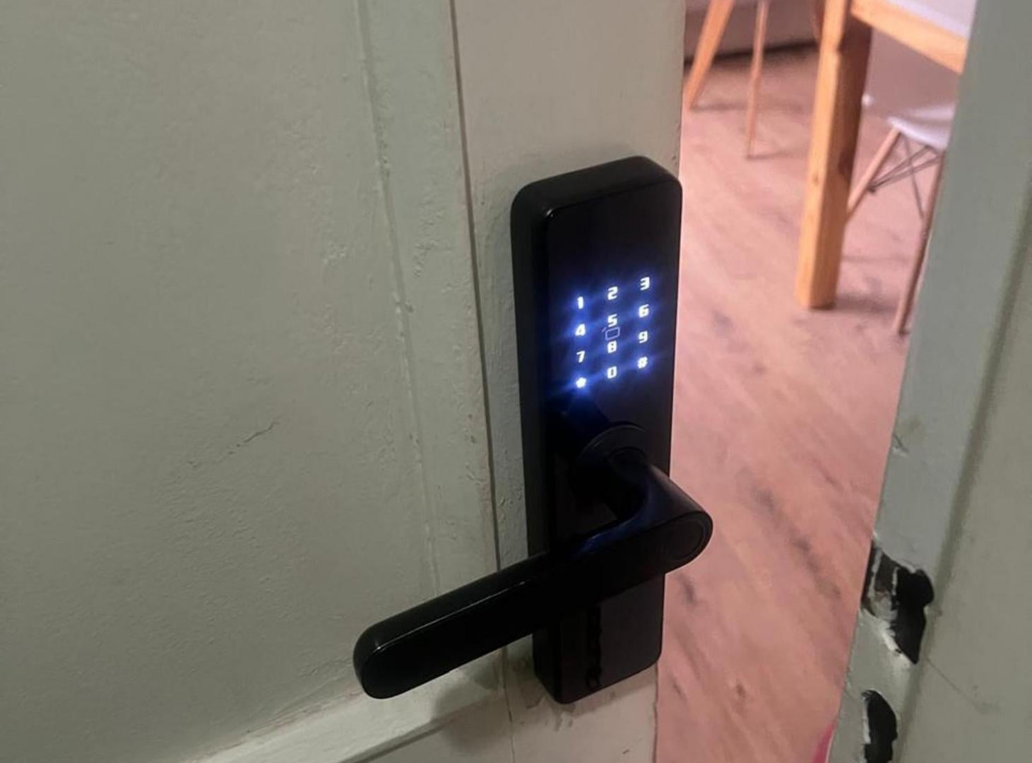 Foto de DEPARTAMENTO EN VENTA A METROS DE ARISTIDIDES MZA, imagen 2
