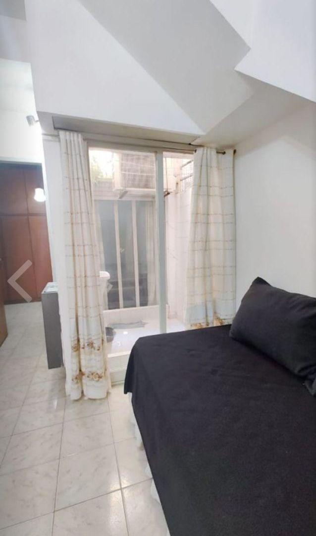 Foto de OPORTUNIDAD AMPLIO PH 2 AMBIENTES EN VENTA EN ALMAGRO, imagen 1