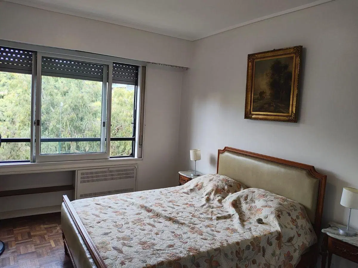 Departamento 3 ambientes con dependencia en alquiler en Recoleta. 2
