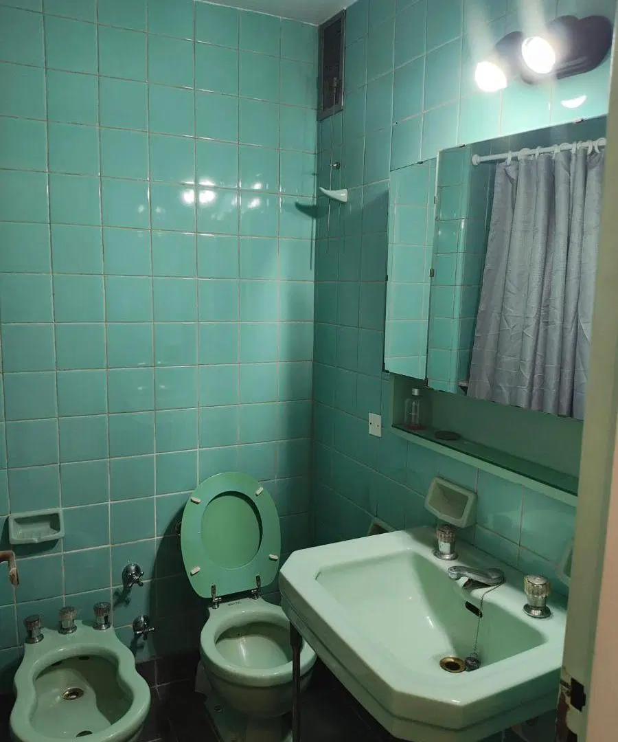 Departamento 3 ambientes con dependencia en alquiler en Recoleta. 3