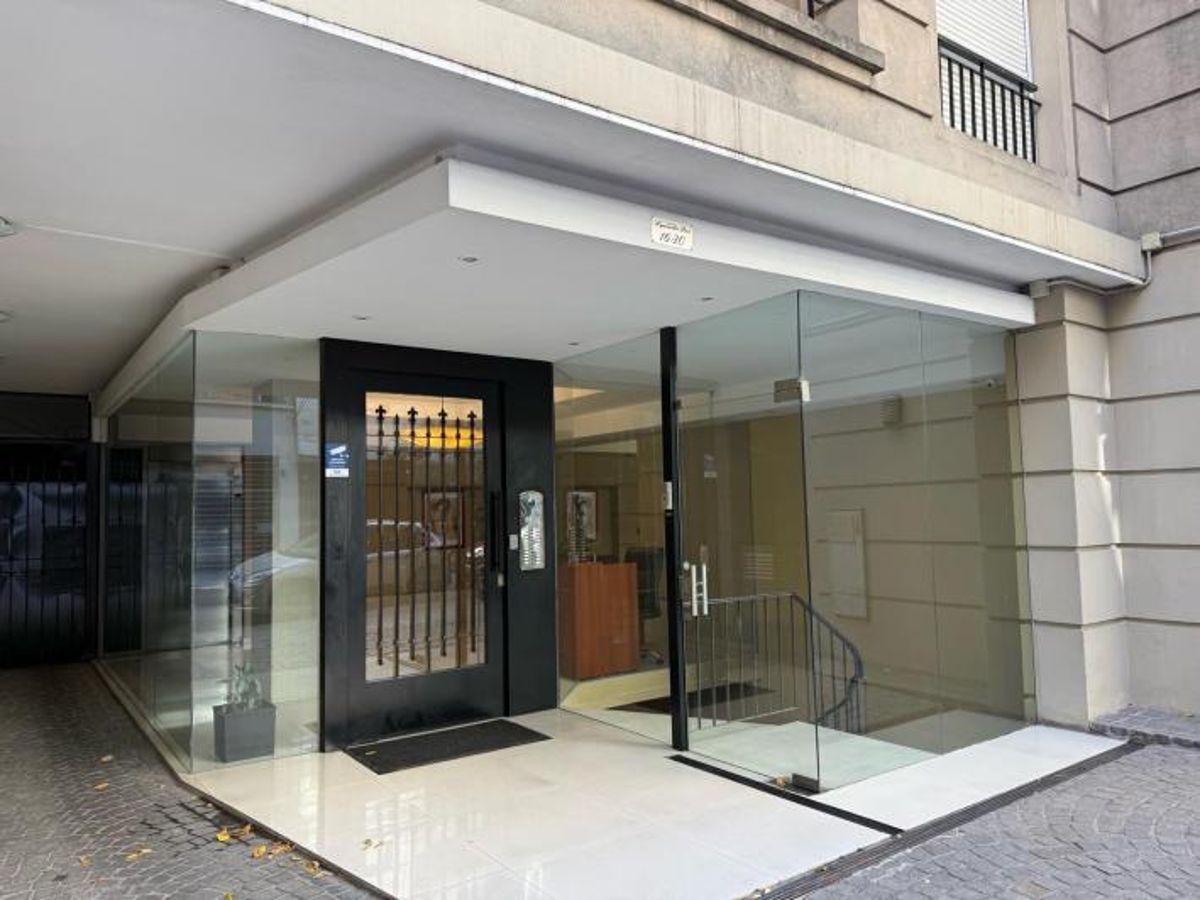 Oportunidad oficina en venta en Recoleta 160m2