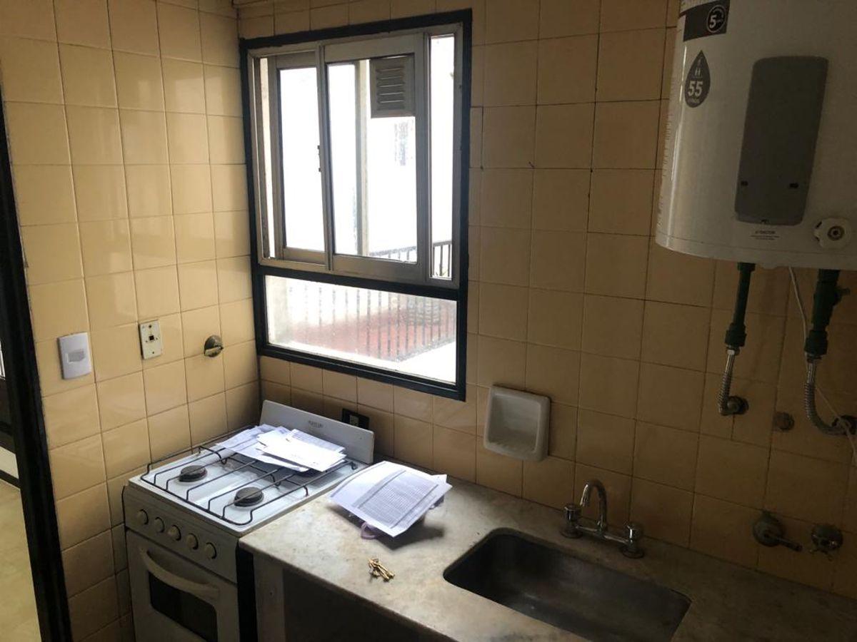 Foto de Oportunidad venta 2 ambientes en balvanera 50m2, zona facultad., imagen 5