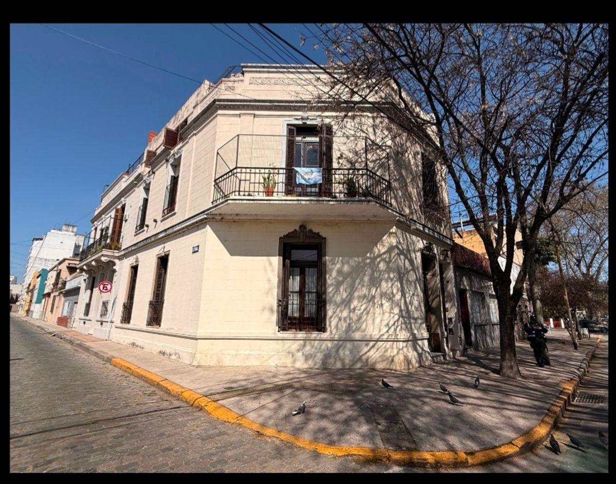 Foto de VENTA PH EN ESQUINA GRAN POTENCIAL, imagen 1