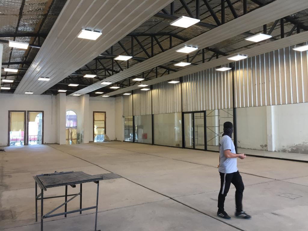 Foto de Local Comercial en Alquiler | Av. Godoy Cruz 166, Mendoza | 360 m², imagen 2