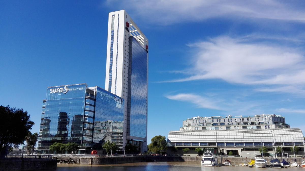 Foto de Venta de oficinas con renta | Madero Office, C. Grierson 355 | Batería, imagen 2