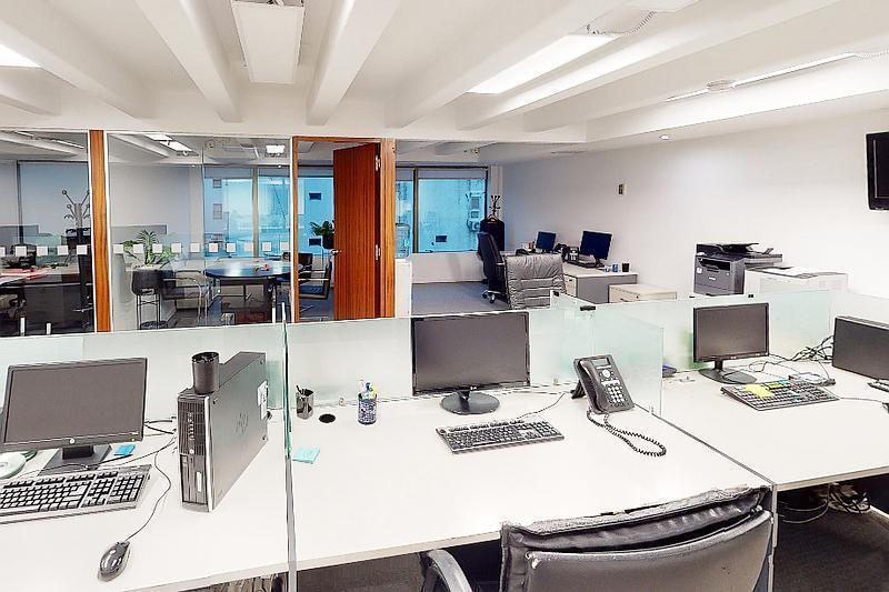 Foto de Oficinas en Alquiler | Cerrito 1186, CABA Retiro | 375 a 1.131 m², imagen 2