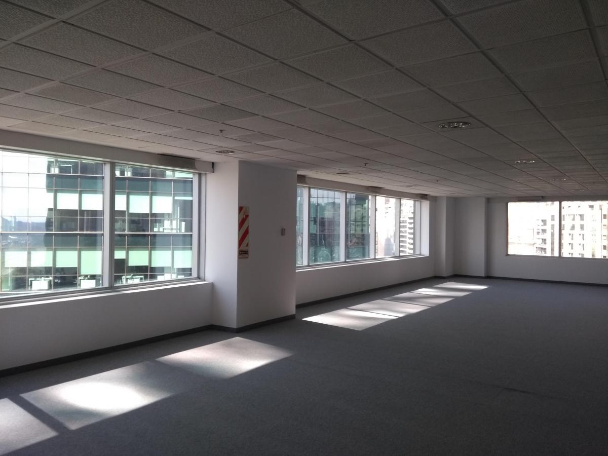Foto de Oficina en Alquiler | Catalinas Plaza, Av E. Madero 900, Caba | Piso 5º, imagen 2