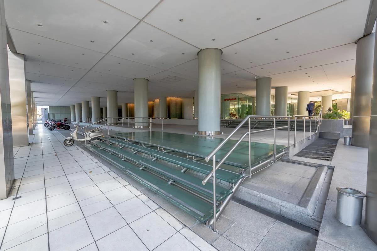 Oficinas en Alquiler | Bouchard 557, Plaza Roma, CABA | 1.555 m²