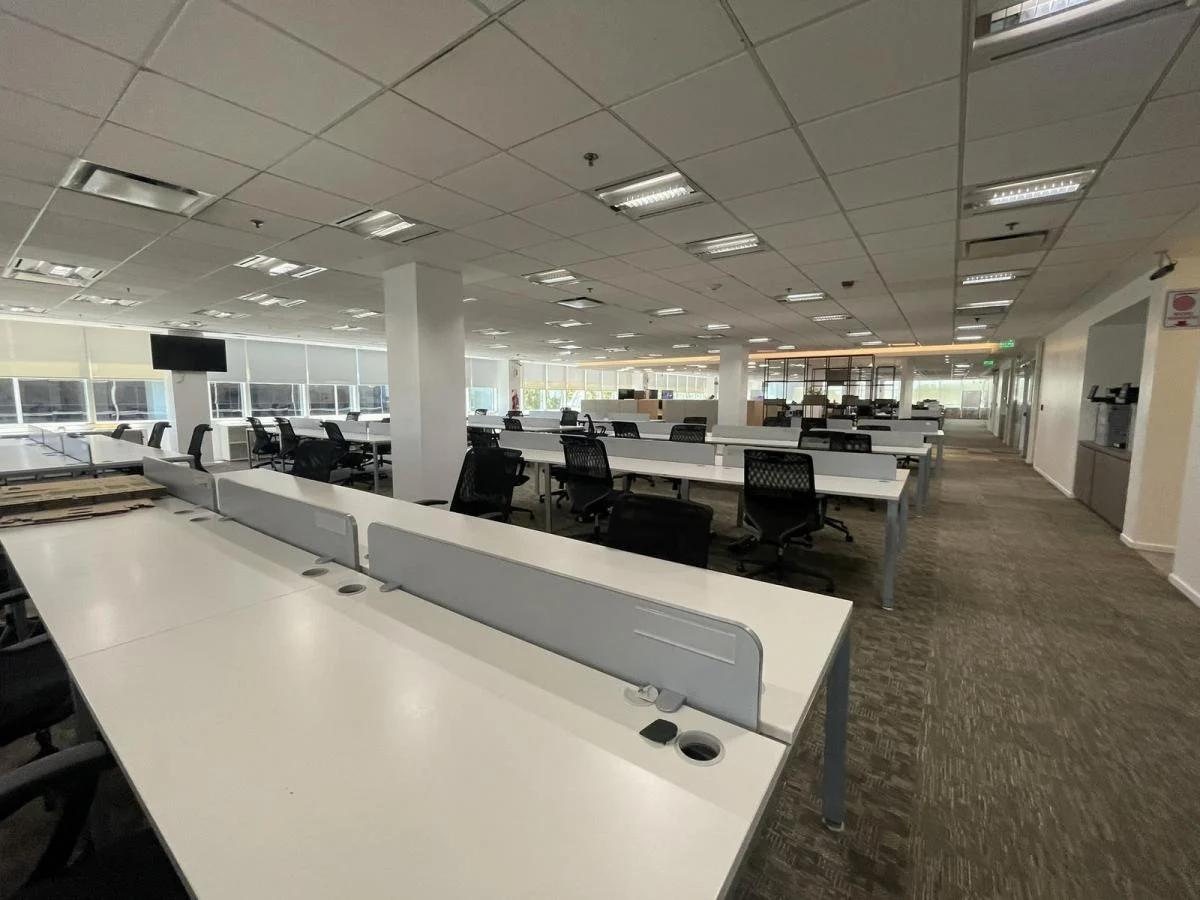 Foto de Oficinas en Alquiler | Colonos Plaza, Juana Manso 305-355 | 580 - 1.161, imagen 3