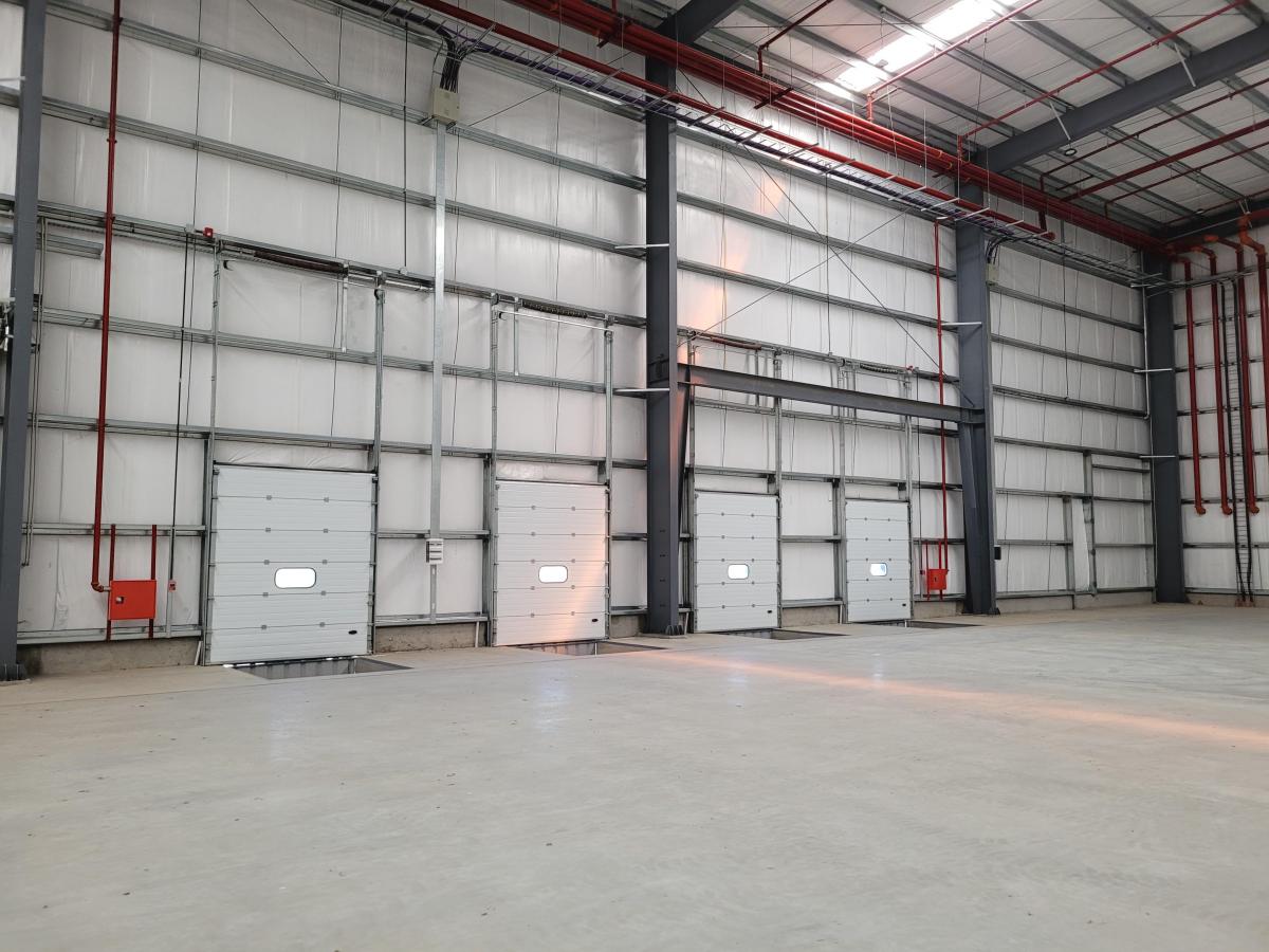 Foto de Nave Industrial | Calle 1236 & Rotonda Gutiérrez, Fcio. Varela | 8.000, imagen 5