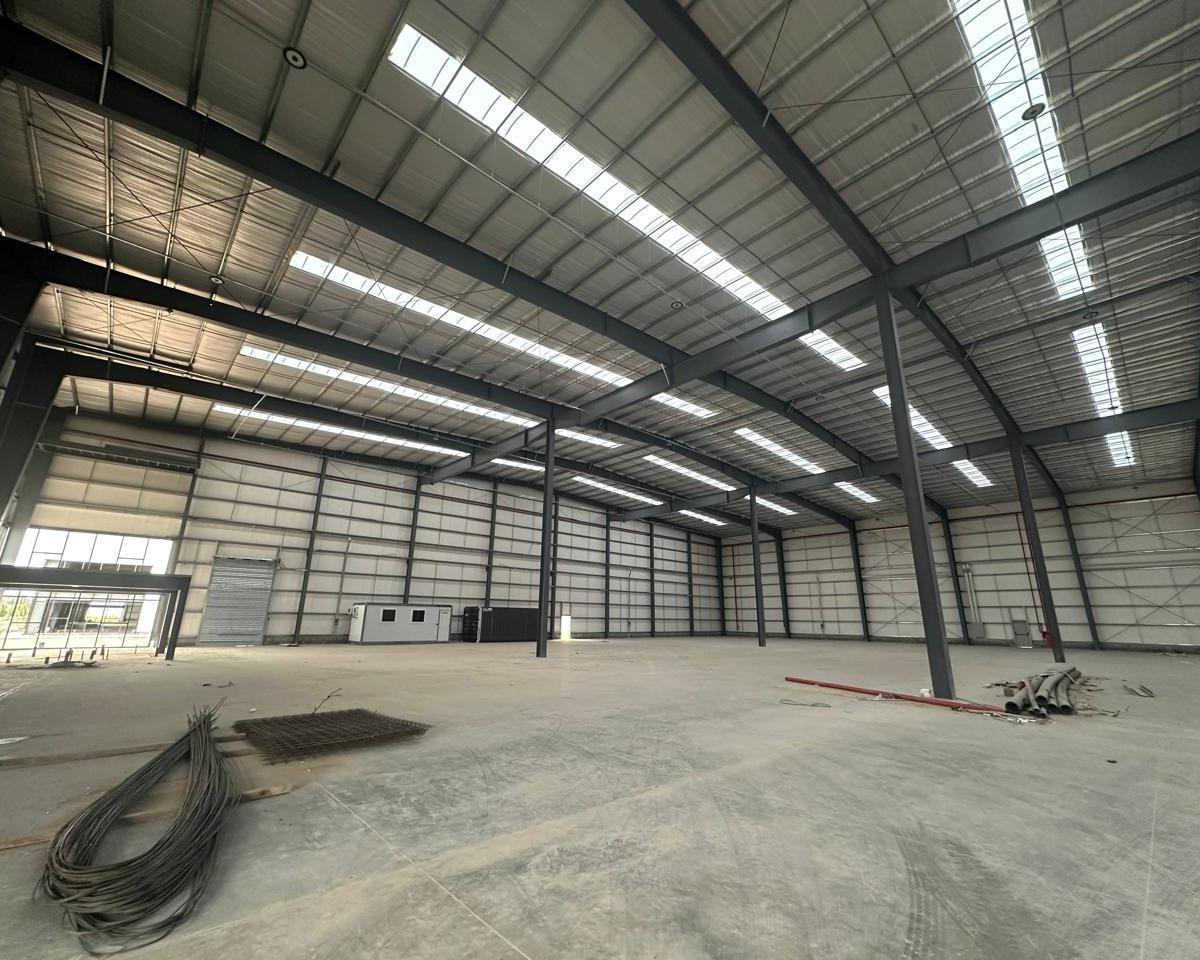 Foto de Depósito en Alquiler | Polo Industrial Spegazzini, Ezeiza | 6.200 m², imagen 2