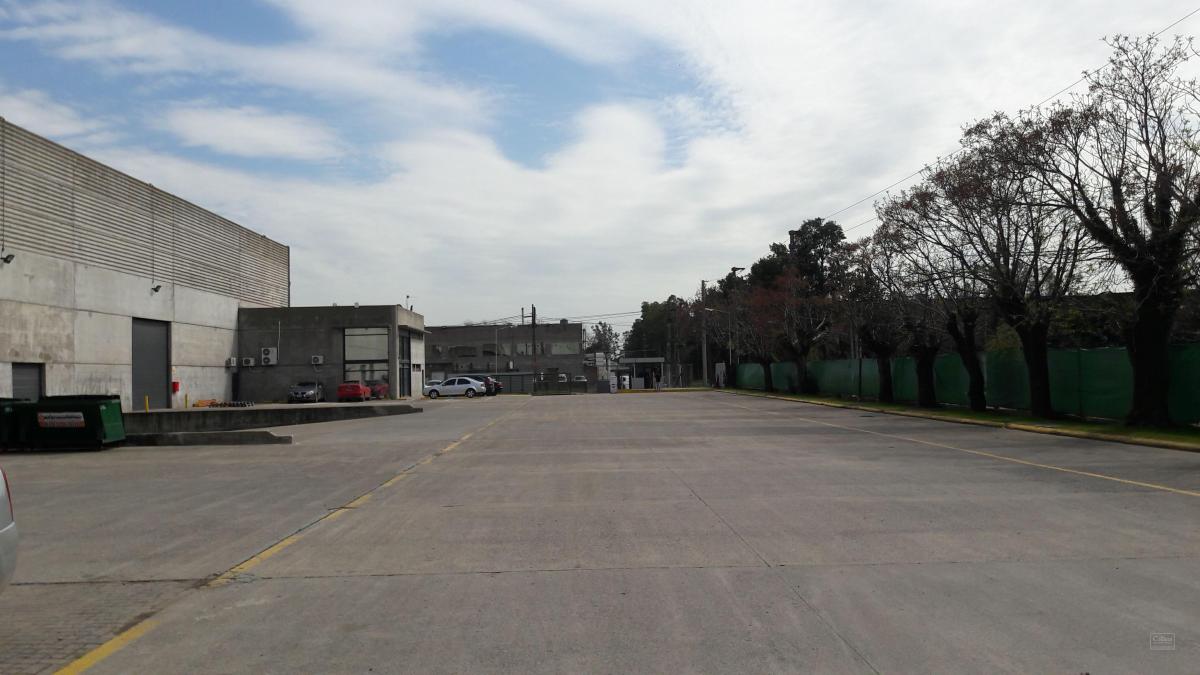 Depósito en Alquiler | Estados Unidos 5100, Malvinas Arg. | 3.500 m² 3