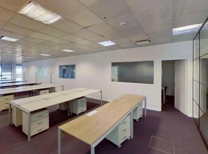 Foto de Alquiler de Oficina Amoblada | Güemes 676, Vicente Lopez | 560 m², imagen 2