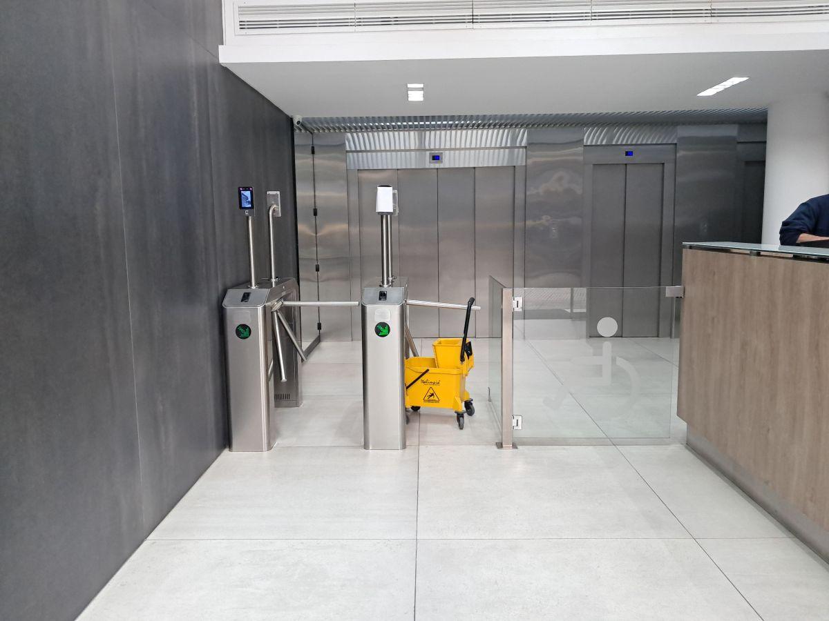 Foto de Alquiler de Oficinas | Abasto Tower II, Av. Corrientes 3360, CABA | 385, imagen 3