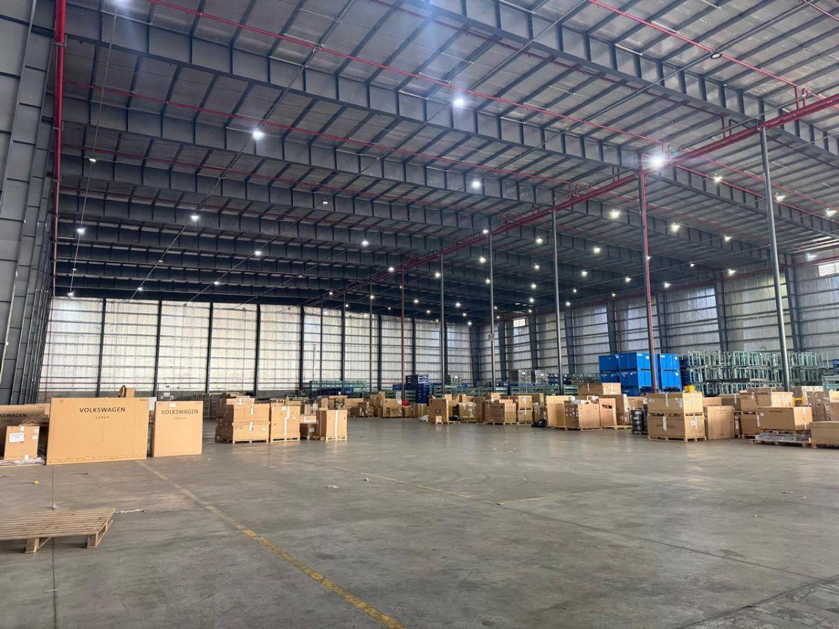 Foto de Depósito Logístico en Alquiler | Calle Austria 1830, Tigre | 7000 m², imagen 2