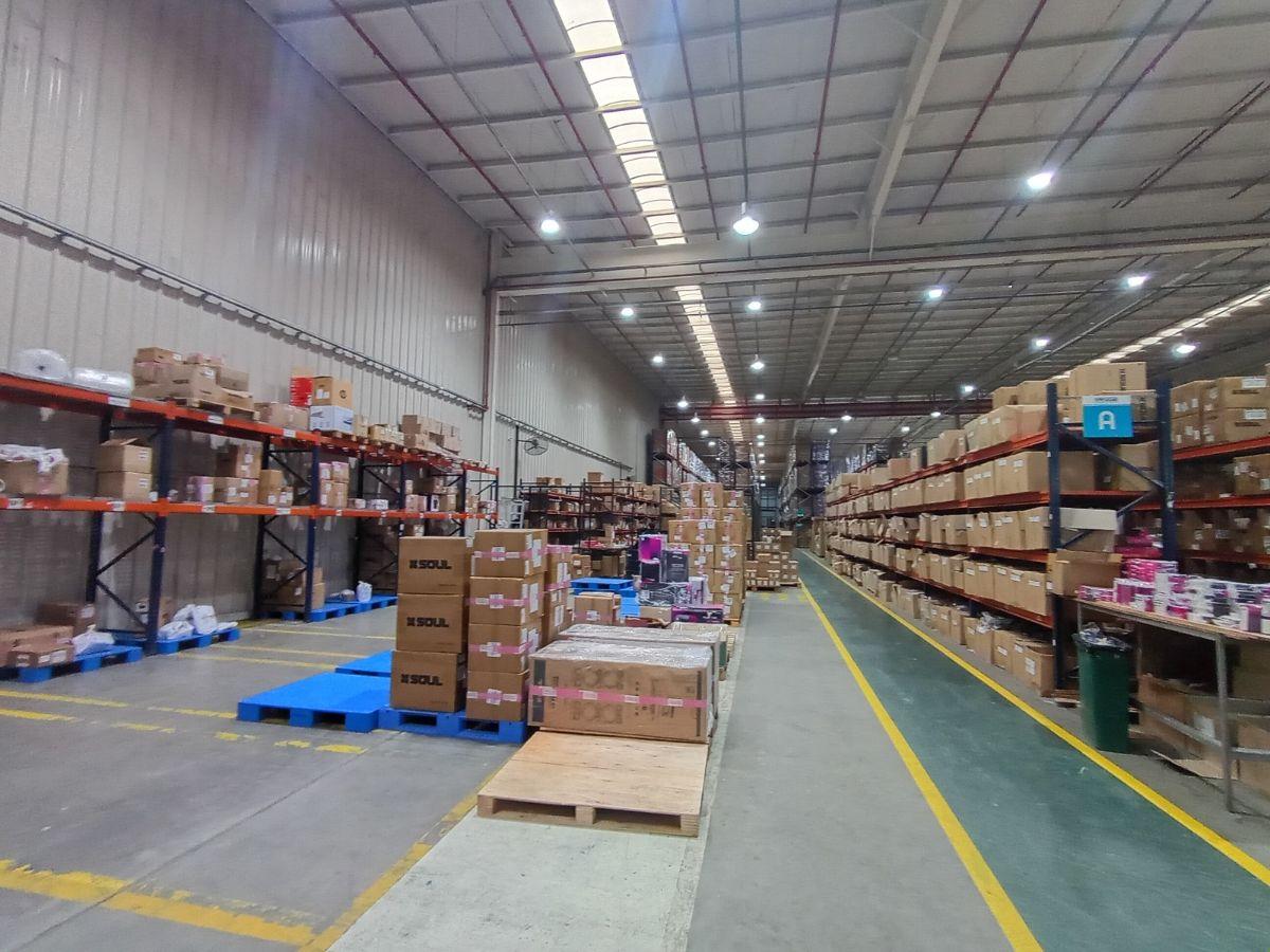 Foto de Nave Industrial en Alquiler | Av. Olivos 3140, Tortuguitas | 3840 m², imagen 2