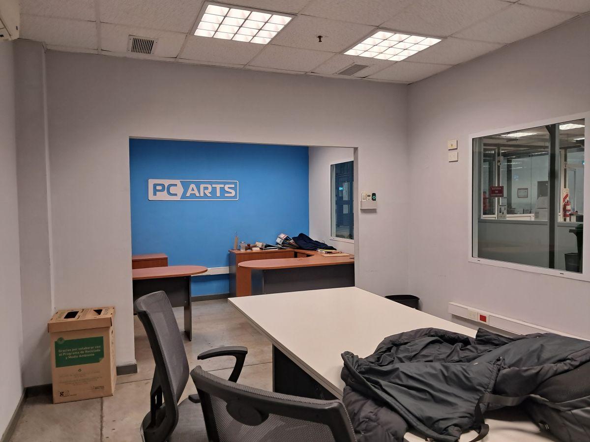 Foto de Depósito en Venta | Av. Brasil 3033, Parque Patricios | 2.329 m², imagen 2