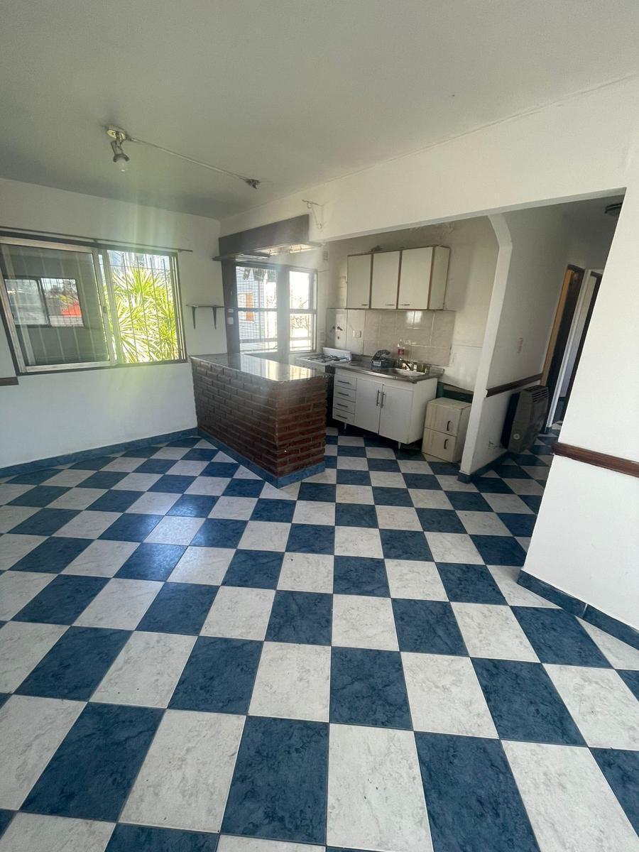Departamento 4 ambientes en venta en Victoria