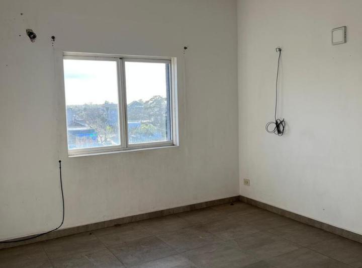 Departamento en Hurlingham 5
