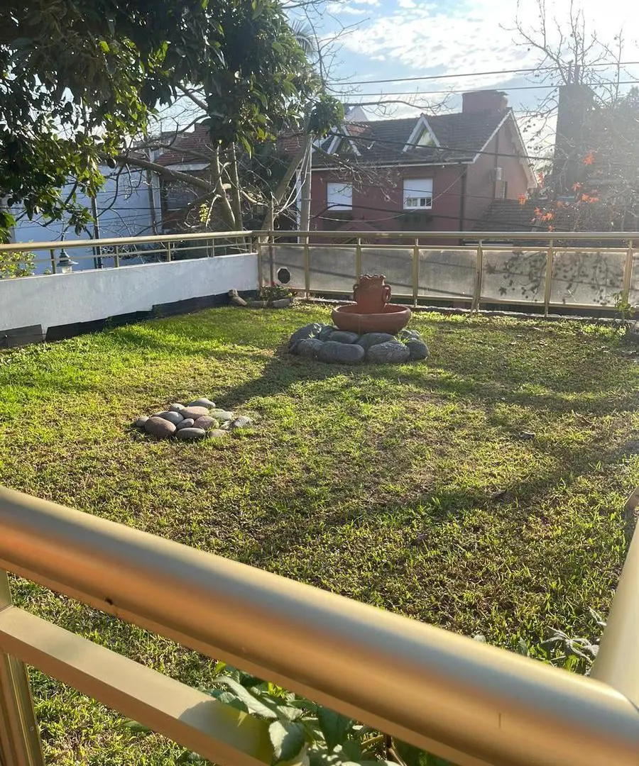 Imponente Chalet en San Fernando, calle Necochea, barrio santa clara 3