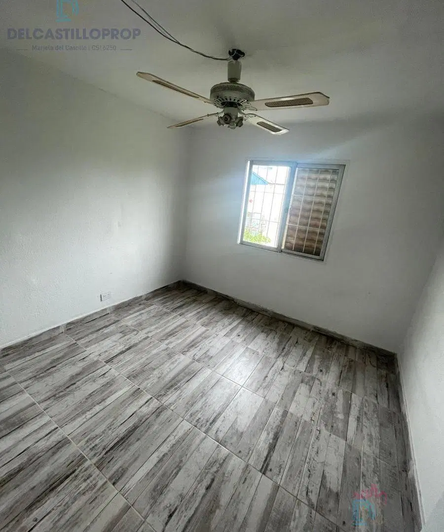 Departamento en MIL VIVIENDAS SECTOR 500 5
