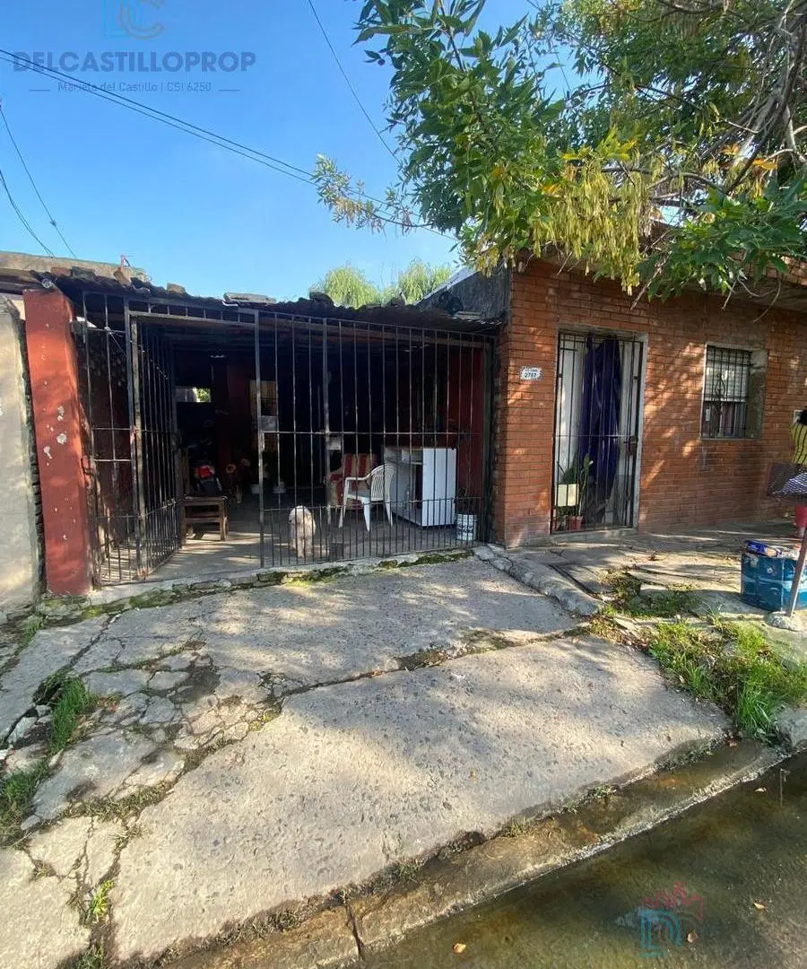 Casa Departamento a refaccionar en San Fernando – Lote propio 300 m² 1