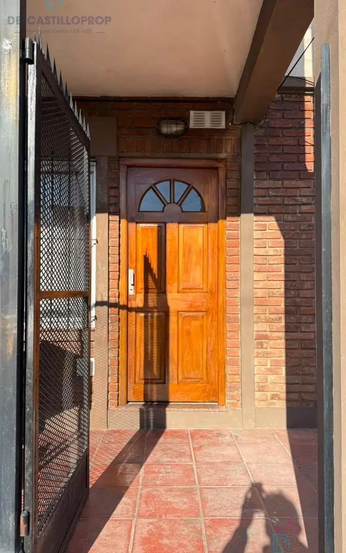 Departamento en Pilar 4