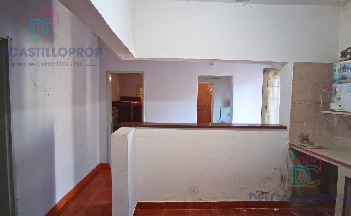 Foto de Casa 3 Amb. a Refaccionar Depto 2 Amb. | 310 m² de Terreno | Apta, imagen 1