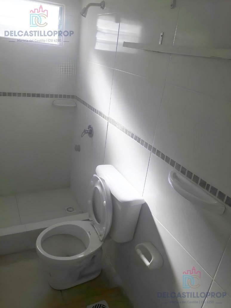 Foto de PH EN VENTA | 4 DEPTOS | RENTA $2M | 10% ANUAL USD | BELLA VISTA, imagen 2