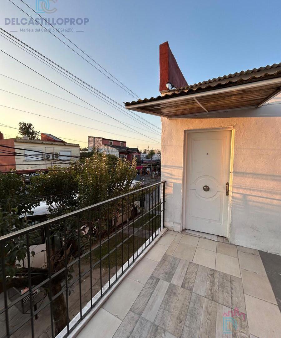 Foto de PH EN VENTA | 4 DEPTOS | RENTA $2M | 10% ANUAL USD | BELLA VISTA, imagen 4