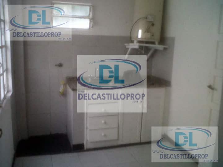 Foto de VENTA EN BLOCK 2 CASAS SOBRE LOTE PROPIO EN VIRREYES, imagen 3