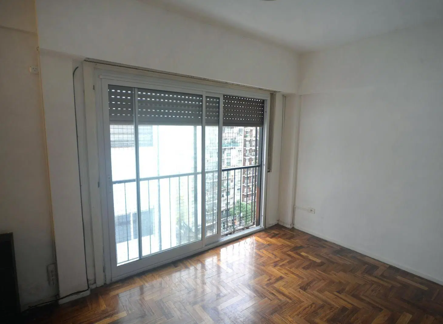 Departamento monoambiente Lateral 3