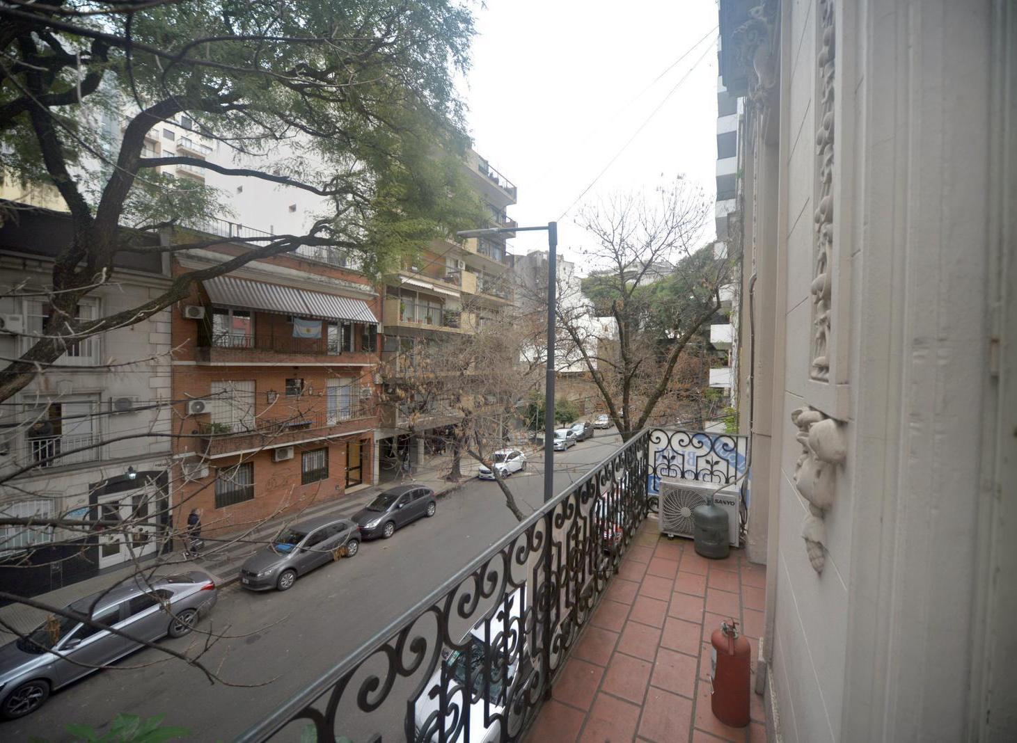 Foto de Oficina en Vuelta de Obligado al 1500 - 5 Despachos - Sin Expensas, imagen 3