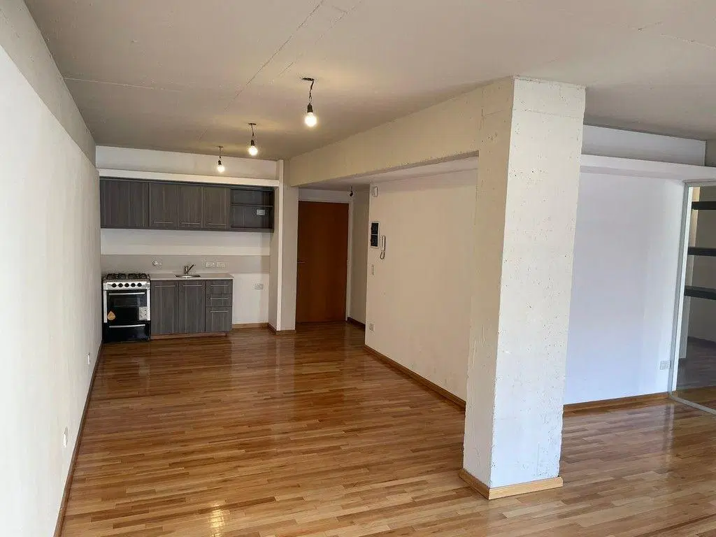 ALQUILER OFICINA CABALLITO 100M2 COCH 5