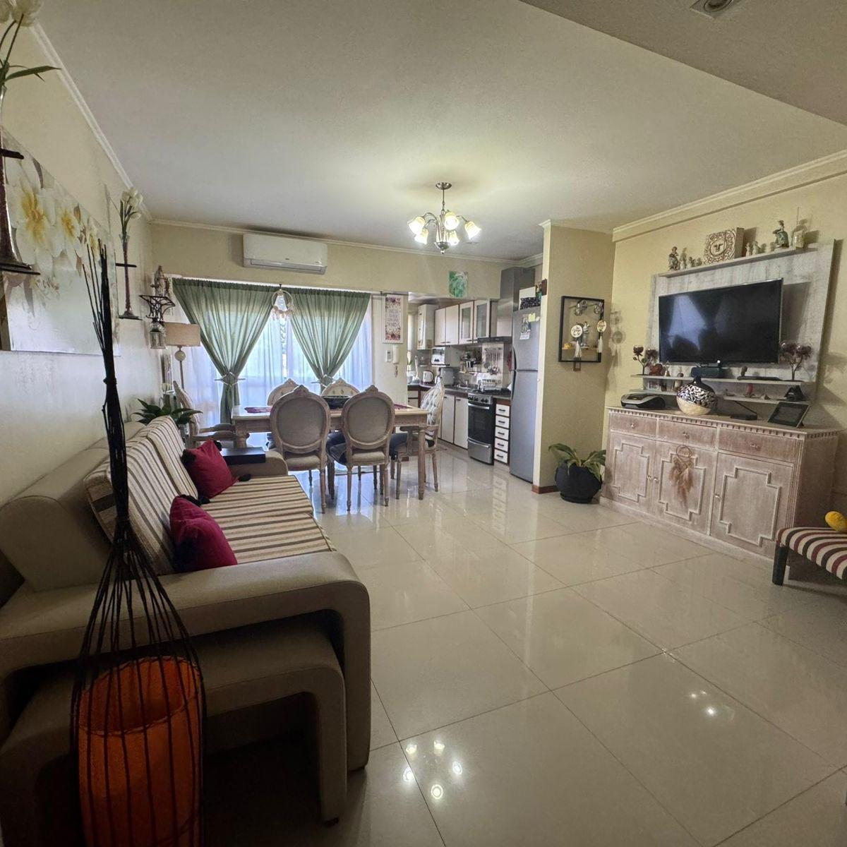 Departamento al frente en Venta 2 AMBIENTES, 2 Balcones, Excelente Ubicación
