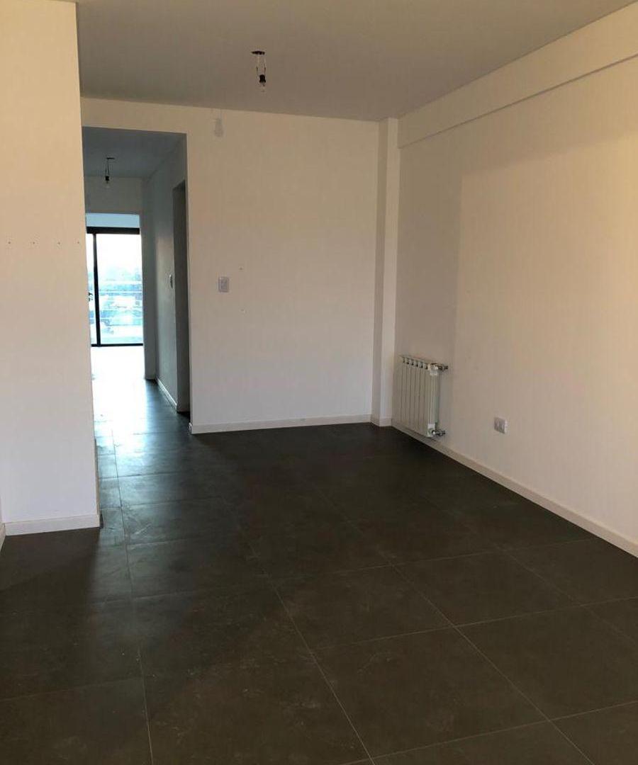 Foto de Departamento de 57m² con 2 ambiente en alquiler en Remedios de Escalada, imagen 2