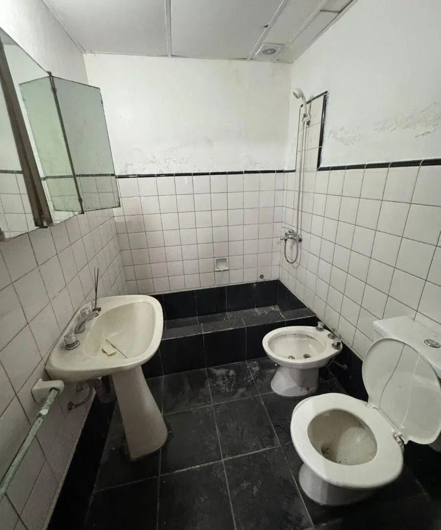Departamento en planta baja INTERNO, BANFIELD , LOMAS DE ZAMORA ALQUILER 2 MBIENTES 2