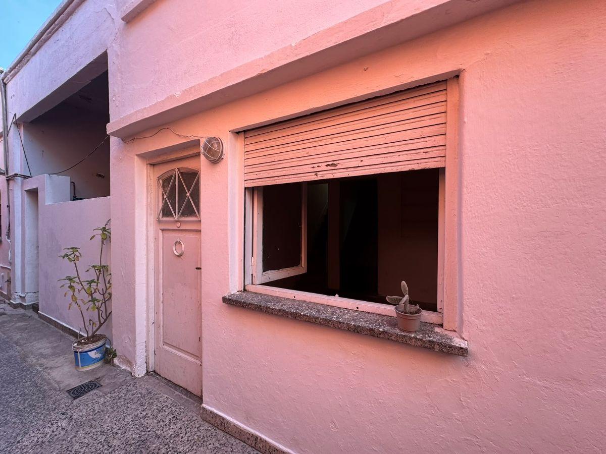 Foto de ALQUILER – DEPARTAMENTO TIPO CASA PH 4 AMBIENTES REMEDIOS DE ESCALADA, imagen 5