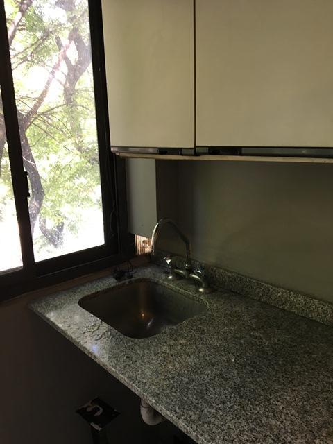 Foto de Lindo 2 ambientes con Balcon en 5to Piso, imagen 3