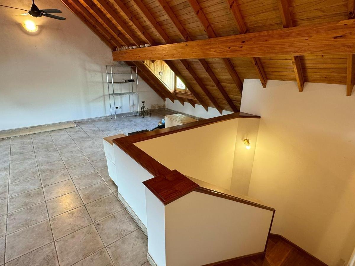 Venta Casa en Barrio River 4