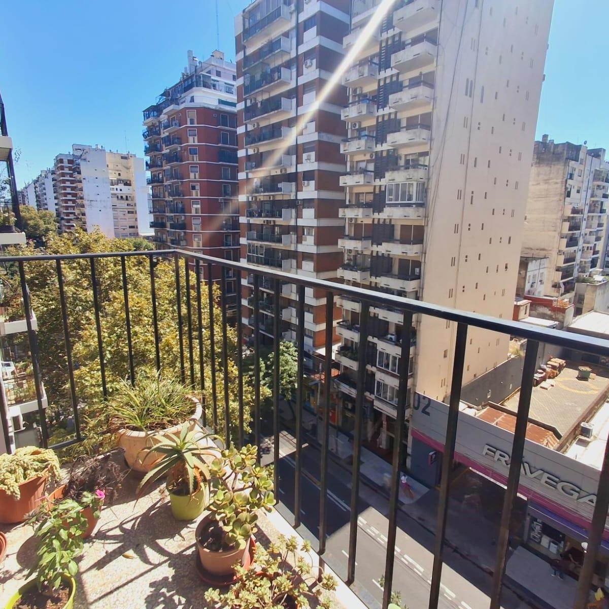 Venta Departamento en Villa Crespo 5 Ambientes Dependencia 1