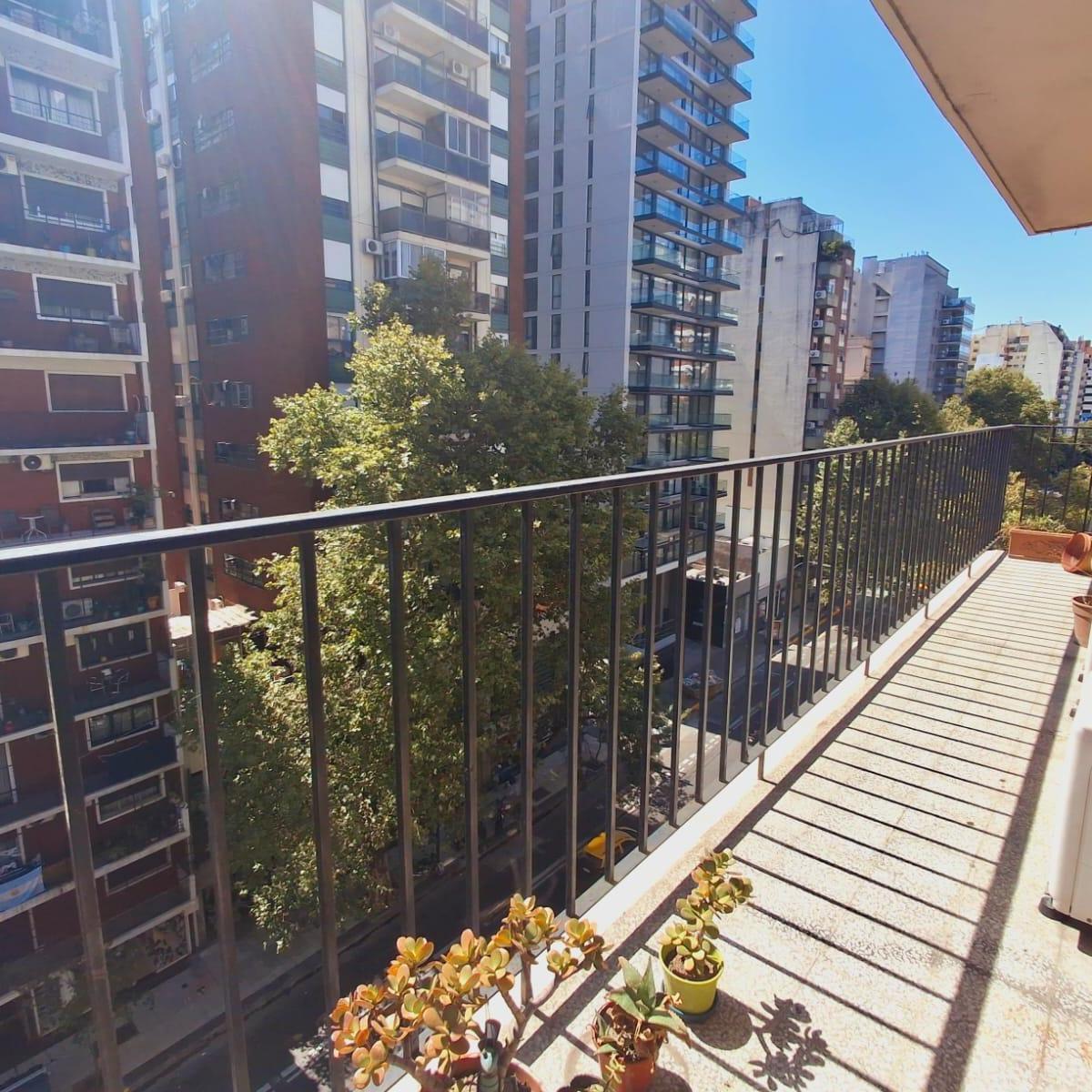 Venta Departamento en Villa Crespo 5 Ambientes Dependencia 1
