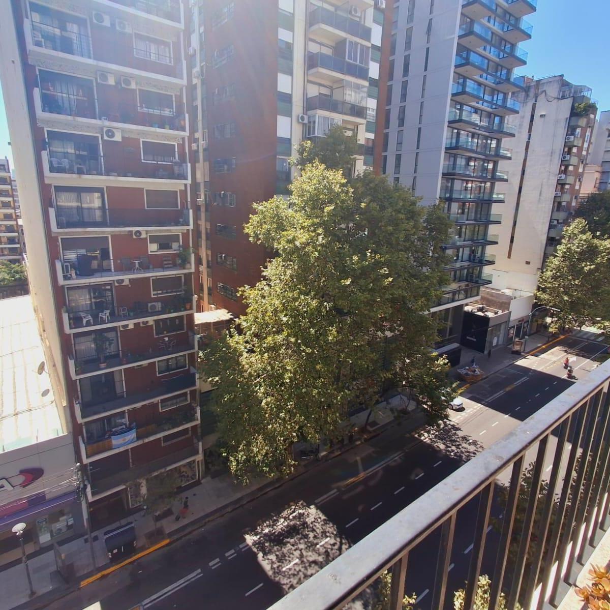 Venta Departamento en Villa Crespo 5 Ambientes Dependencia 4