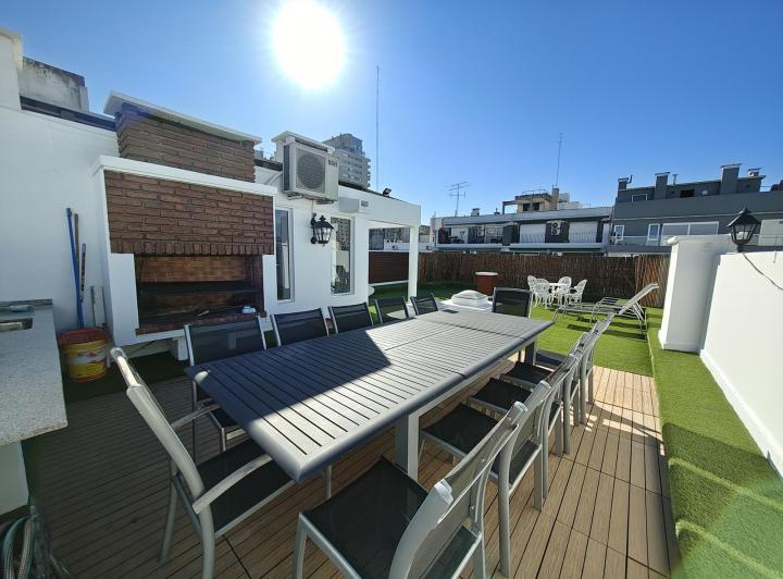 VENTA TIPLEX 5 AMB DOBLE COCHERA FIJA CUB BAULERA 1