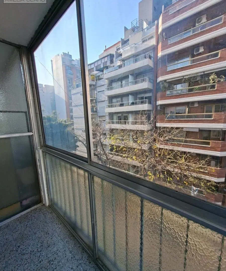EXCELENTE DEPARTAMENTO 2 AMBIENTES CON BALCON CON CERRAMIENTO 4