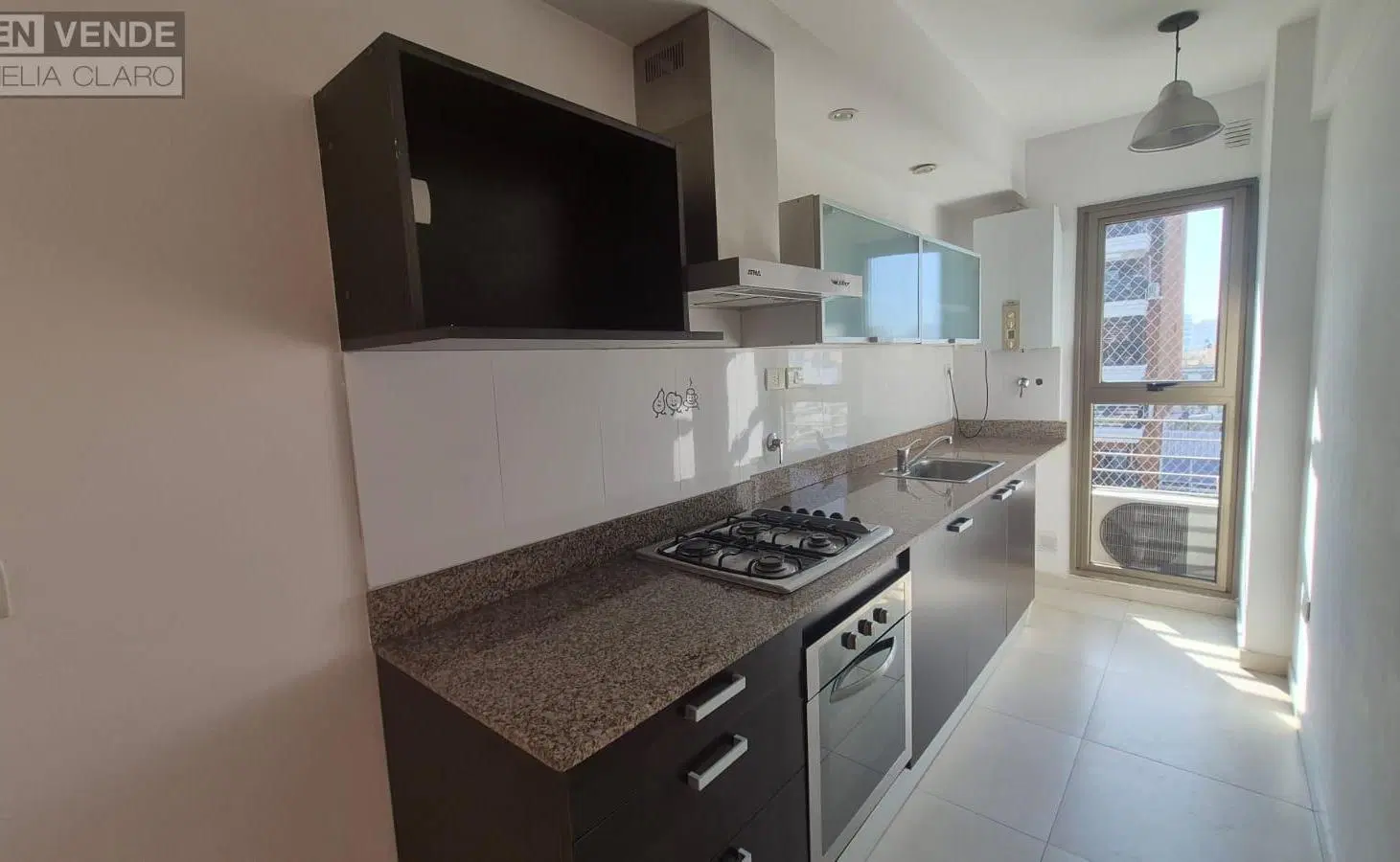 ALQUILER SEMIPISO 2 AMBIENTES AL FRENTE CON BALCÓN ATERRAZADO | PISO 12 | | BAULERA | BELGRANO 2