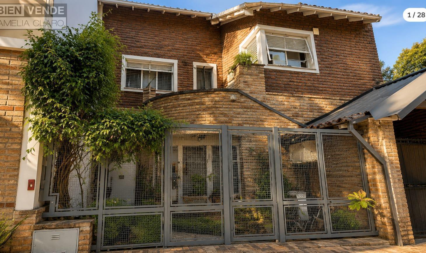 VENTA CASA SOBRE LOTE PROPIO 300m2 | 3 DORMITORIOS | JARDÍN Y PILETA | COCHERA | FLORIDA ESTE